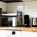 Budgetroom 3 Bedroom Perfect For Teams Apartament Gelsenkirchen