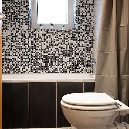 Budgetroom 3 Bedroom Perfect For Teams 아파트