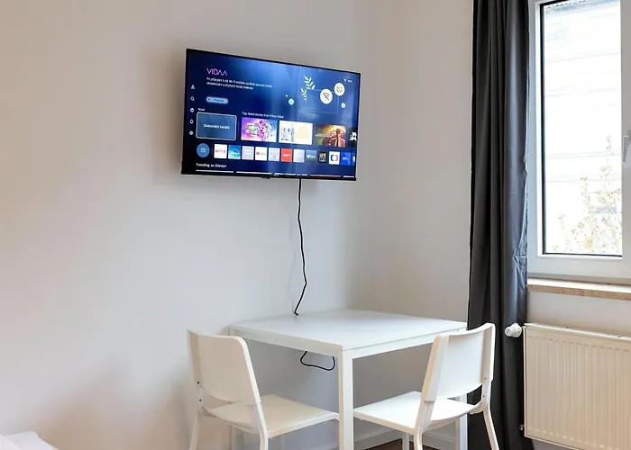 Apartment Budgetroom 3 Bedroom Perfect For Teams