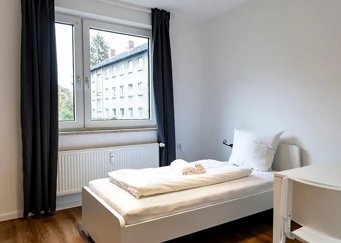 Budgetroom 3 Bedroom Perfect For Teams * Gelsenkirchen