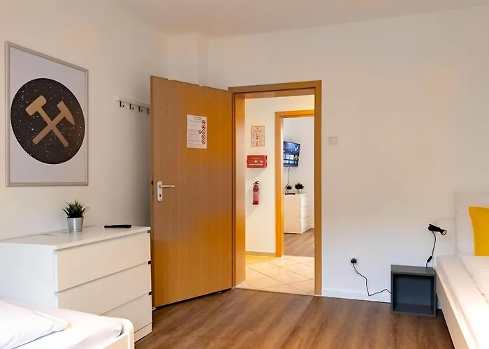 Budgetroom 3 Bedroom Perfect For Teams *