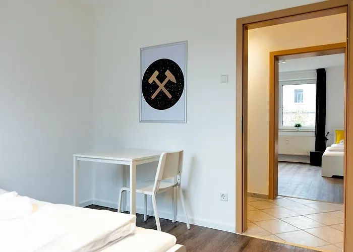 Budgetroom 3 Bedroom Perfect For Teams * Gelsenkirchen