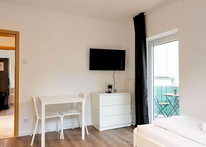 Budgetroom 3 Bedroom Perfect For Teams Apartment *