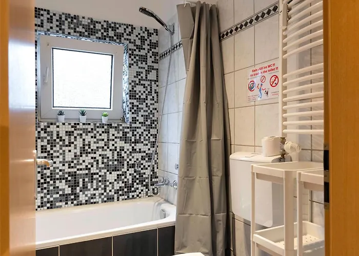 Budgetroom 3 Bedroom Perfect For Teams Apartment *