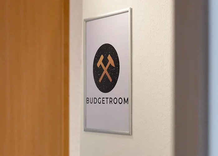 Budgetroom 3 Bedroom Perfect For Teams *